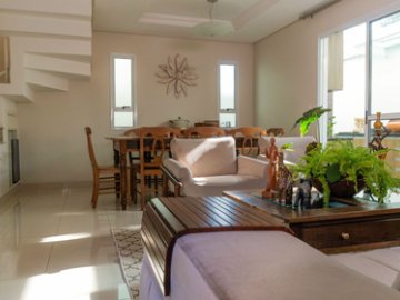 Condom�nio Moradas do Jardim Casa SO0001