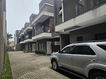 Sobrado em Condomínio - Venda - Boqueirão - Curitiba - PR