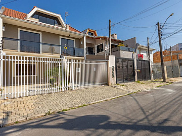 Sobrado � Venda
